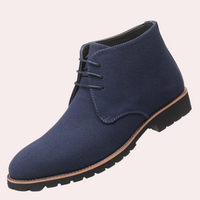 Chaussures de luxe élégantes pour l'homme sophistiqué