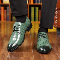 Des chaussures élégantes et modernes pour l'homme d'aujourd'hui