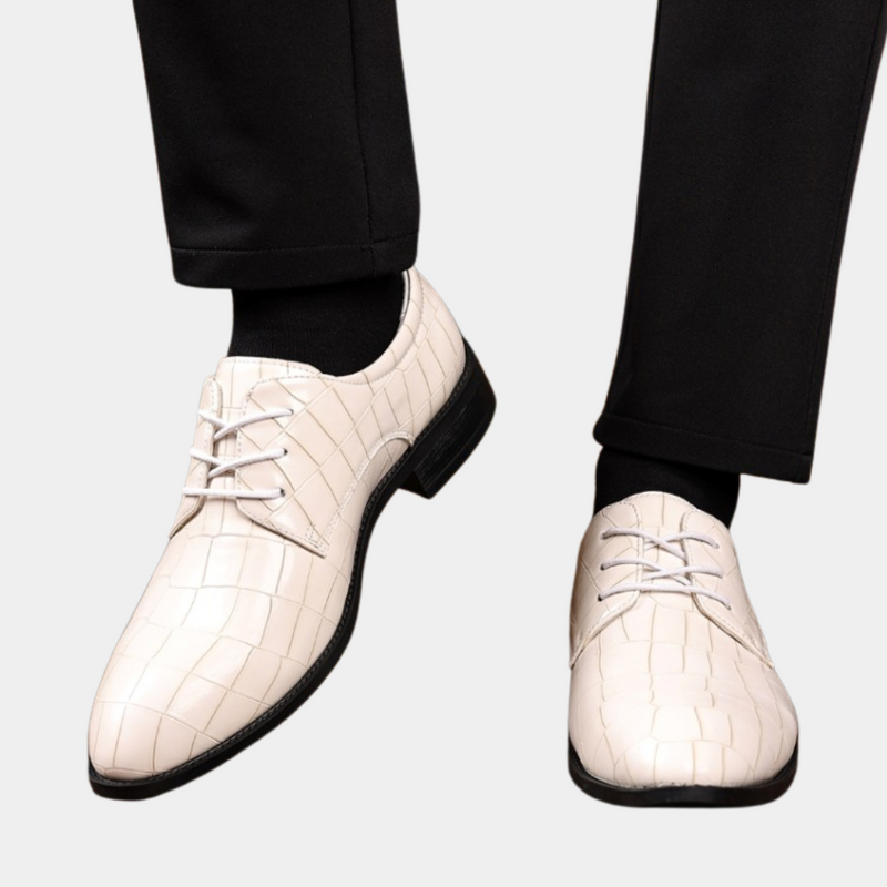 Des chaussures élégantes et modernes pour l'homme d'aujourd'hui