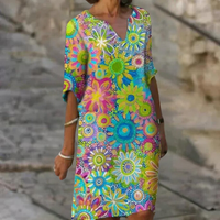 Robe féminine élégante à motif floral
