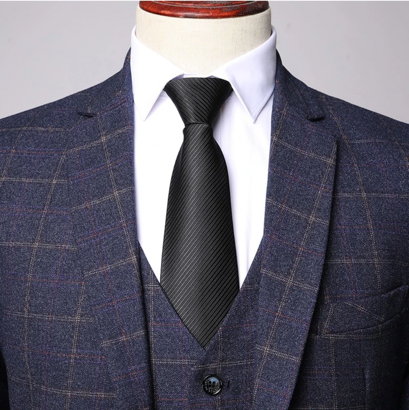 Costume 3 pièces élégant pour homme de Lauro pour un look stylé
