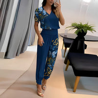 Ensemble deux pièces élégant avec pantalon et chemisier pour un look élégant