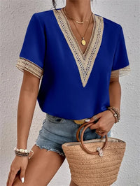 Top de luxe à col en V pour femmes - mode décontractée élégante avec détails sophistiqués