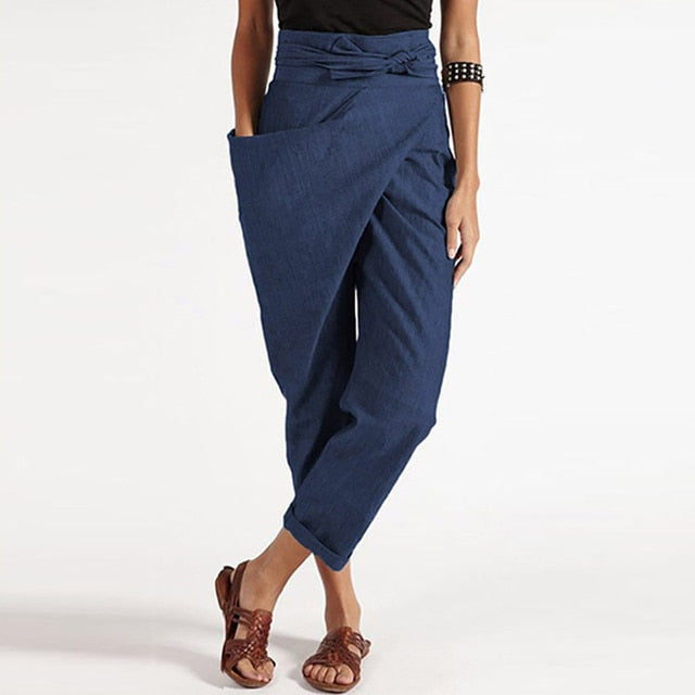 Pantalon court pour femme à la coupe décontractée - le pantalon décontracté polyvalent par excellence pour tous les jours