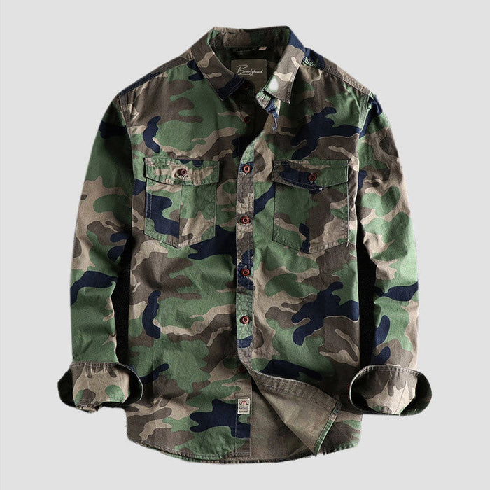 Chemise camouflage pour homme avec porte-double pour un look stylisé