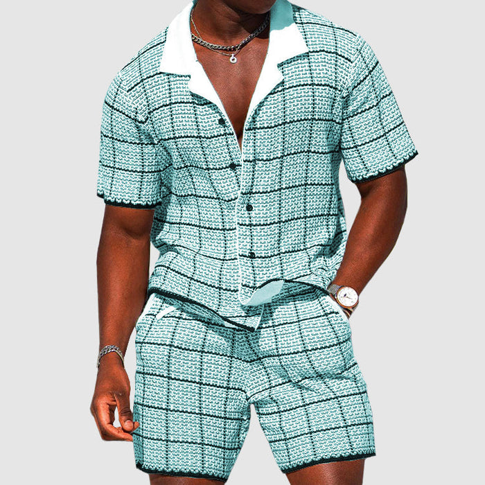 Ensemble Décontracté pour Hommes : Chemise à Manches Courtes Boutonnée et Short à Carreaux pour un Style Confortable et Élégant
