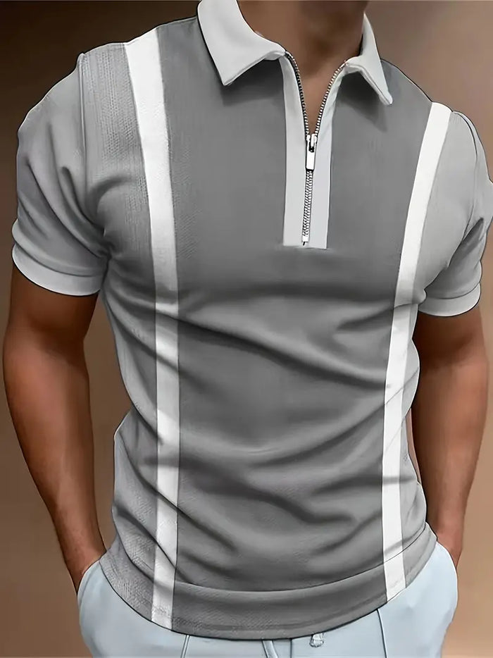 Camisole polo pour homme avec corte ajustado, cierre de cremallera, detalle de rayas en contraste y manga corta
