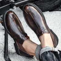 Des chaussures élégantes et robustes pour l'homme moderne