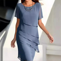 Robe en mousseline superposée avec détails de luxe