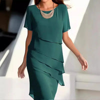 Robe en mousseline superposée avec détails de luxe