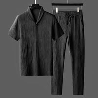 Set de polo ligero para hombre con pantalones elegantes