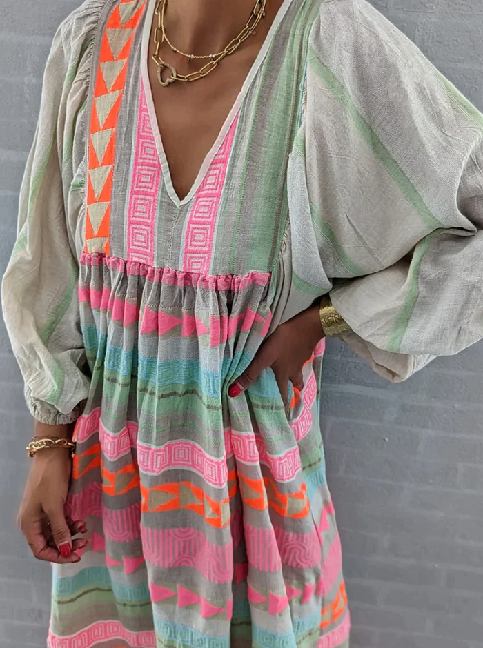 Vestige Bohemio pour Femme avec Escote en V, Manga Longa, Corte Holgado et Diseño Geométrico