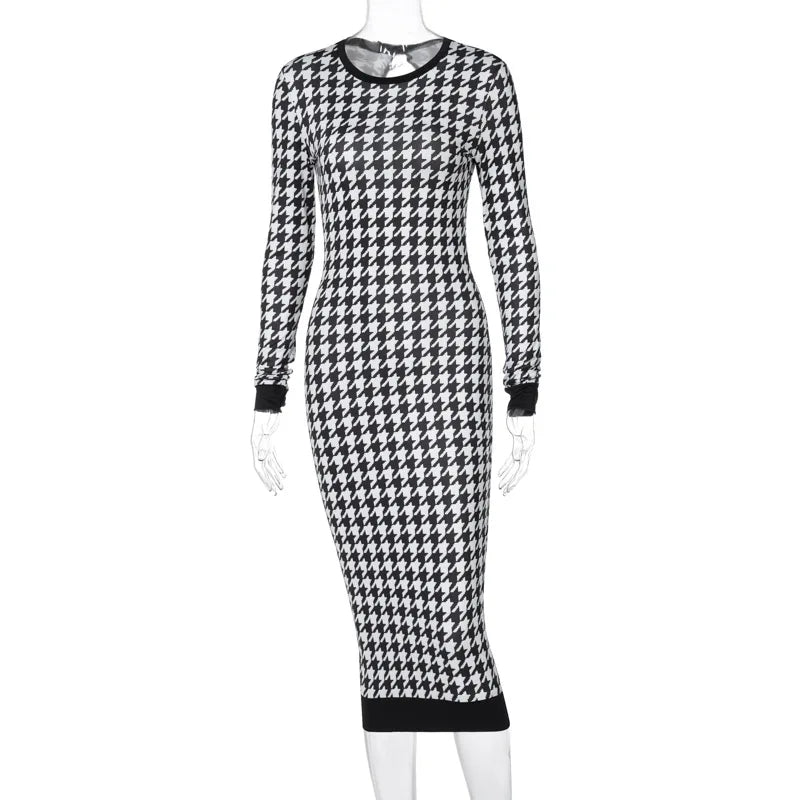 Élégante robe midi classique Veronique pour un style intemporel
