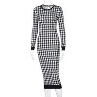 Élégante robe midi classique Veronique pour un style intemporel