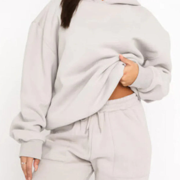 Ensemble de jogging pour femmes - un sweat à capuche et un pantalon confortables pour des journées décontractées