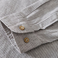 Camisa de manga larga para hombre con rayas ligeras y estilo elegante