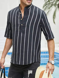 Chemise décontractée pour hommes à rayures verticales, col band, manches courtes, coupe détendue