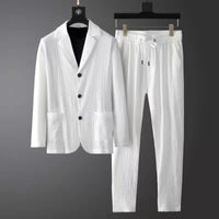 Costume décontracté élégant pour hommes - Blazer ajusté et pantalon de jogging avec tissu texturé et fermeture à 3 boutons