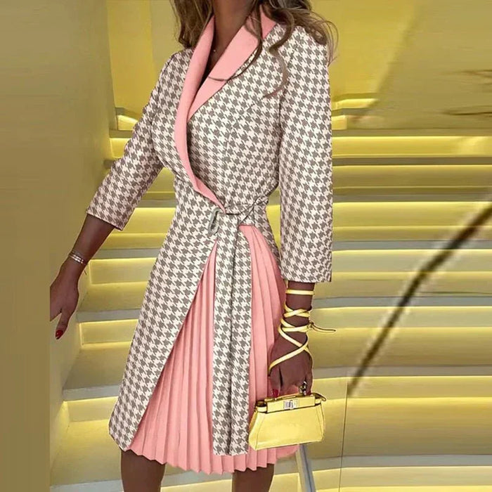 Robe midi élégante avec décolleté en V pour un look sophistiqué