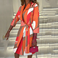 Robe midi élégante avec décolleté en V pour un look sophistiqué