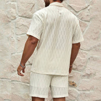 Ensemble d'été deux pièces confortable pour hommes - Chemise boutonnée à manches courtes et short décontractés en coton doux