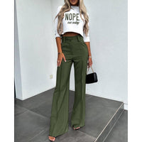 Ensemble 2 pièces élégant pour femmes, composé d'un haut court et d'un pantalon court à la mode - la tenue de bureau idéale pour toutes les occasions