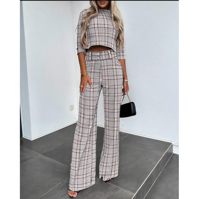 Ensemble 2 pièces élégant pour femmes, composé d'un haut court et d'un pantalon court à la mode - la tenue de bureau idéale pour toutes les occasions