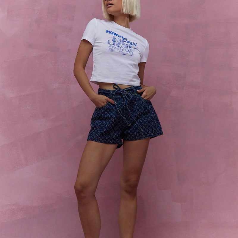Short en denim pour femmes à taille haute, coupe décontractée avec cordon réglable et poches pratiques