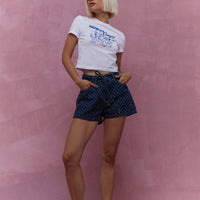 Short en denim pour femmes à taille haute, coupe décontractée avec cordon réglable et poches pratiques