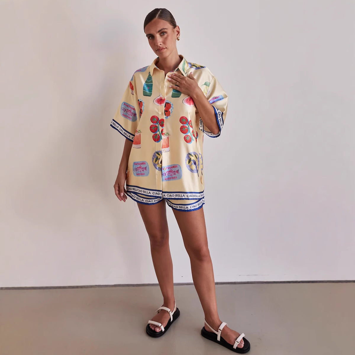 Ensemble de détente pour femmes - Toucher satinée - Coupe décontractée - Chemisier boutonné etShorts à cordon de serrage