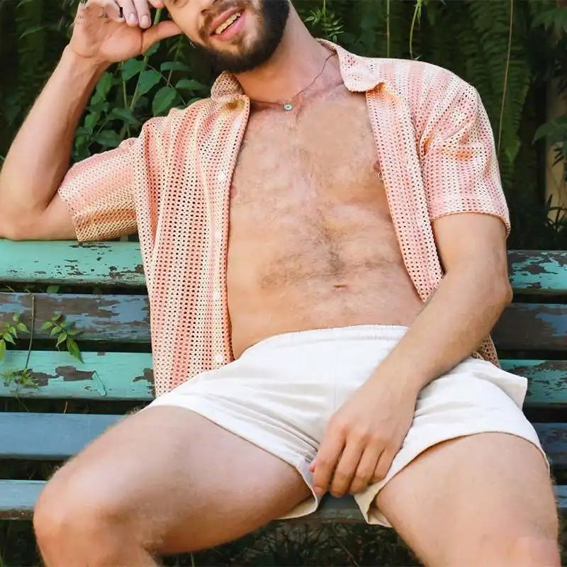 Chemise en maille respirante pour hommes - Bouton à la coupe décontractée avec manches courtes et motif quadrillé stylisé