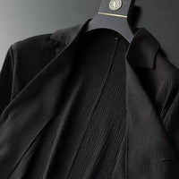 Costume décontracté élégant pour hommes - Blazer ajusté et pantalon de jogging avec tissu texturé et fermeture à 3 boutons