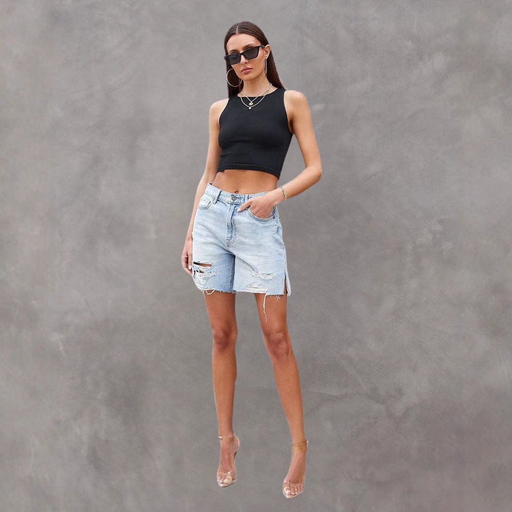 Short en jean pour femmes - Coupe décontractée - Effet usé avec ourlet effiloché et fentes latérales - Longueur au genou