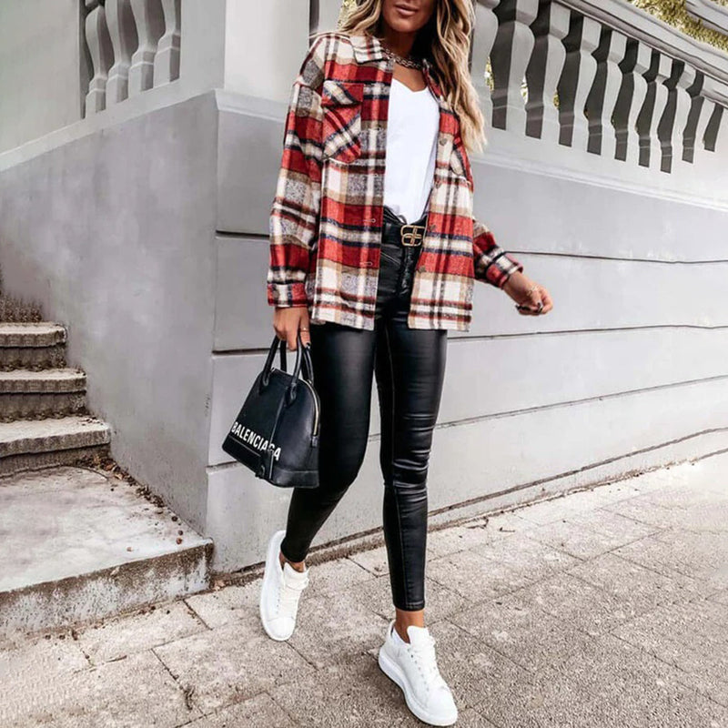 LYLA - Cozy Checked Jacket for Ultimate Comfort