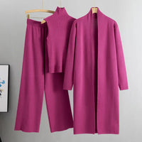 Élégant ensemble de vêtements d'intérieur 3 pièces en tricot pour femmes, pour un confort et un style ultimes