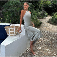 Robe longue élégante sans manches Sakia pour un look chic