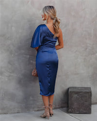 Robe de soirée élégante et féminine en satin Jessa - Séduisante et stylée