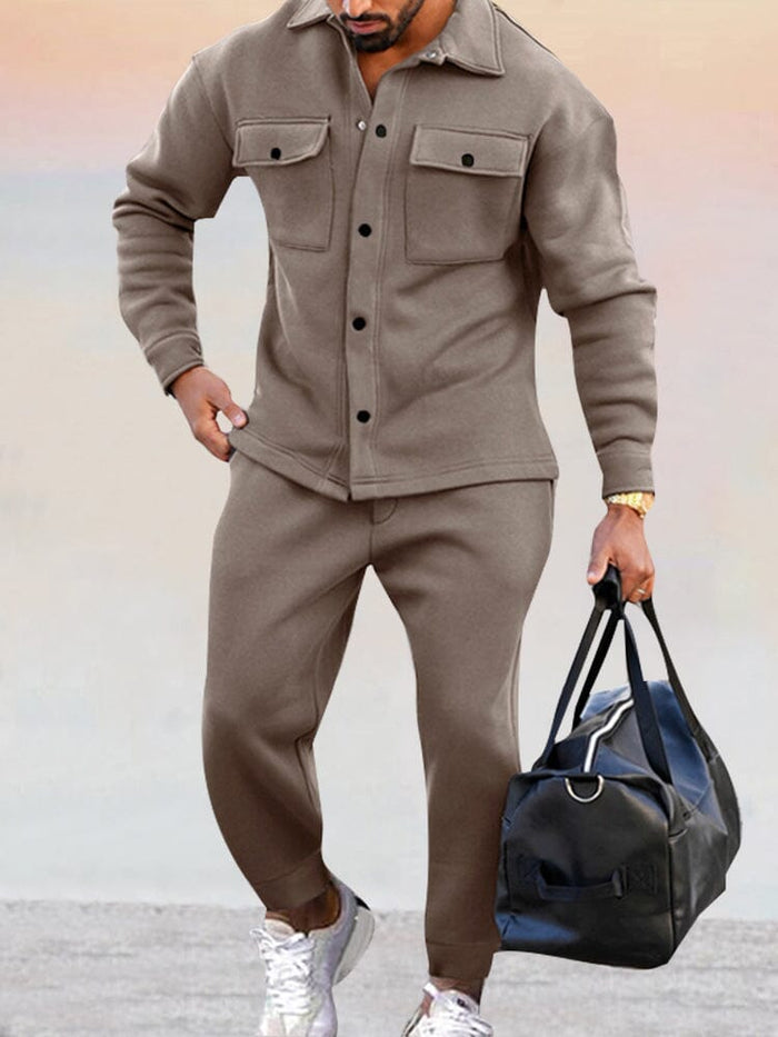 Set sportiv pentru bărbați - cămașă cu nasturi și pantaloni athleisure pentru un stil confortabil și eleganță casual
