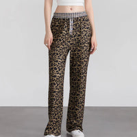 Pantalon de luxe à imprimé léopard pour un confort et un style ultimes