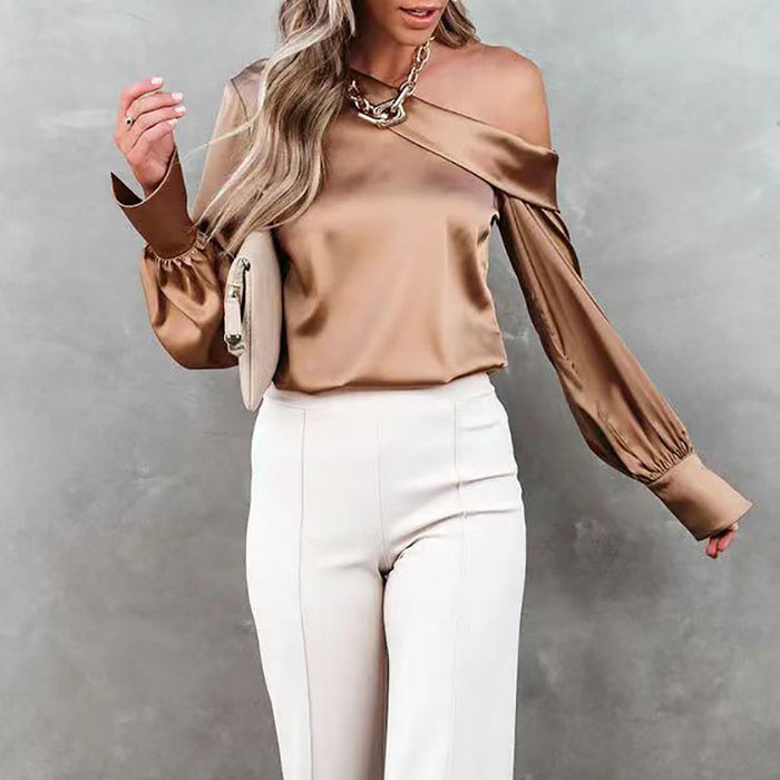 Élégante blouse en satin pour femmes avec un design asymétrique unique - manches longues élégantes pour des tenues décontractées ou d'affaires