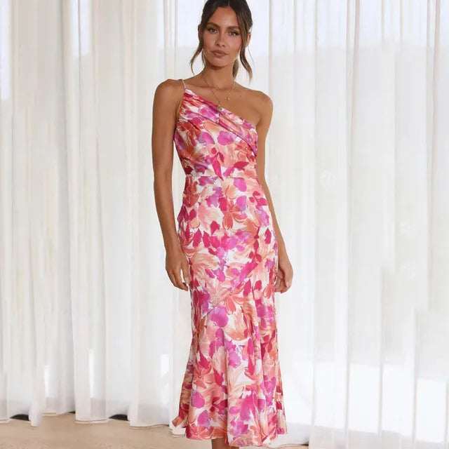 Élégante robe rose fleurie à épaules découvertes Noemi pour un look féminin et élégant