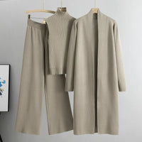 Élégant ensemble de vêtements d'intérieur 3 pièces en tricot pour femmes, pour un confort et un style ultimes