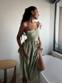 Elégante robe de plage en lin vintage - Kira pour un look d'été élégant