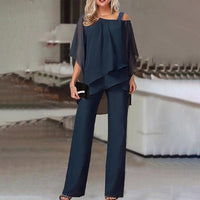Ensemble 2 pièces élégant avec découpe sur l'épaule pour une tenue féminine tendance