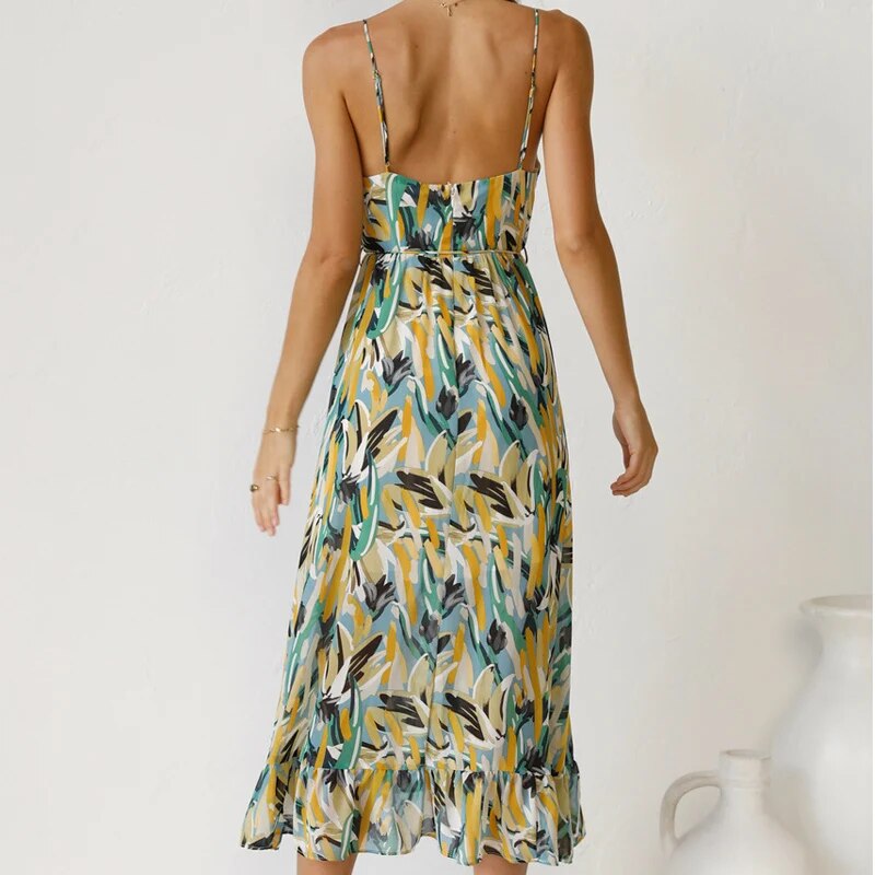 Robe Belinda élégante et frappante, aux couleurs vibrantes