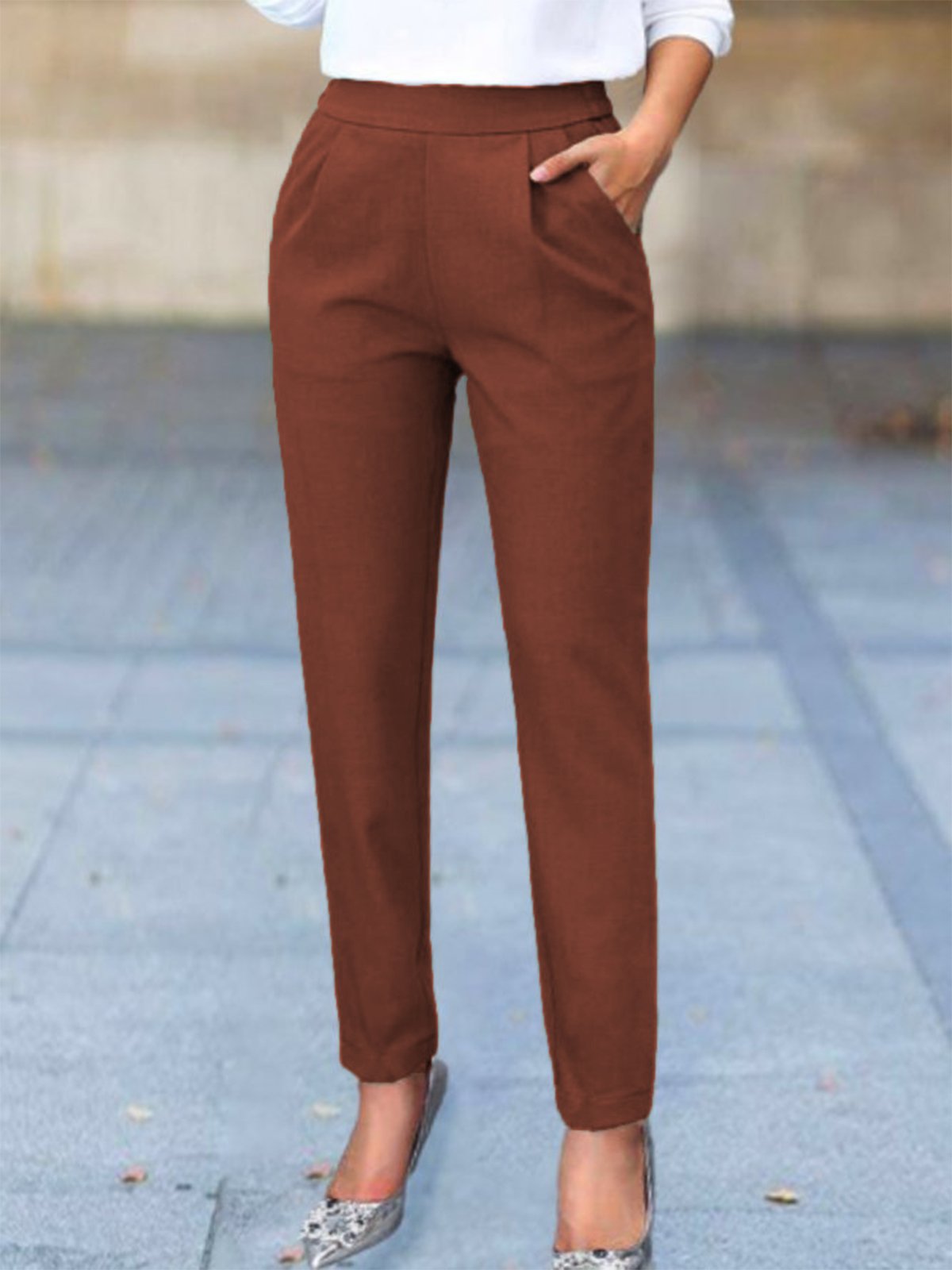 Pantalon tailleur pour femmes - Look de bureau élégant pour une tenue polyvalente et professionnelle