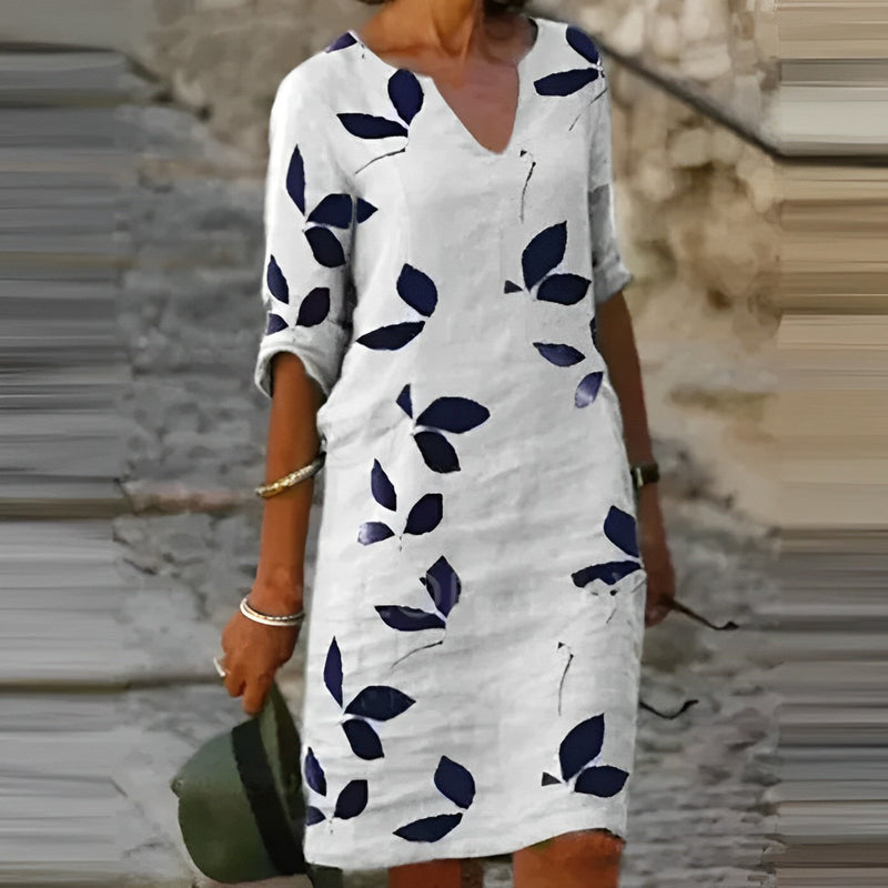 Robe d'été élégante avec imprimé feuilles vertes pour un look rafraîchissant