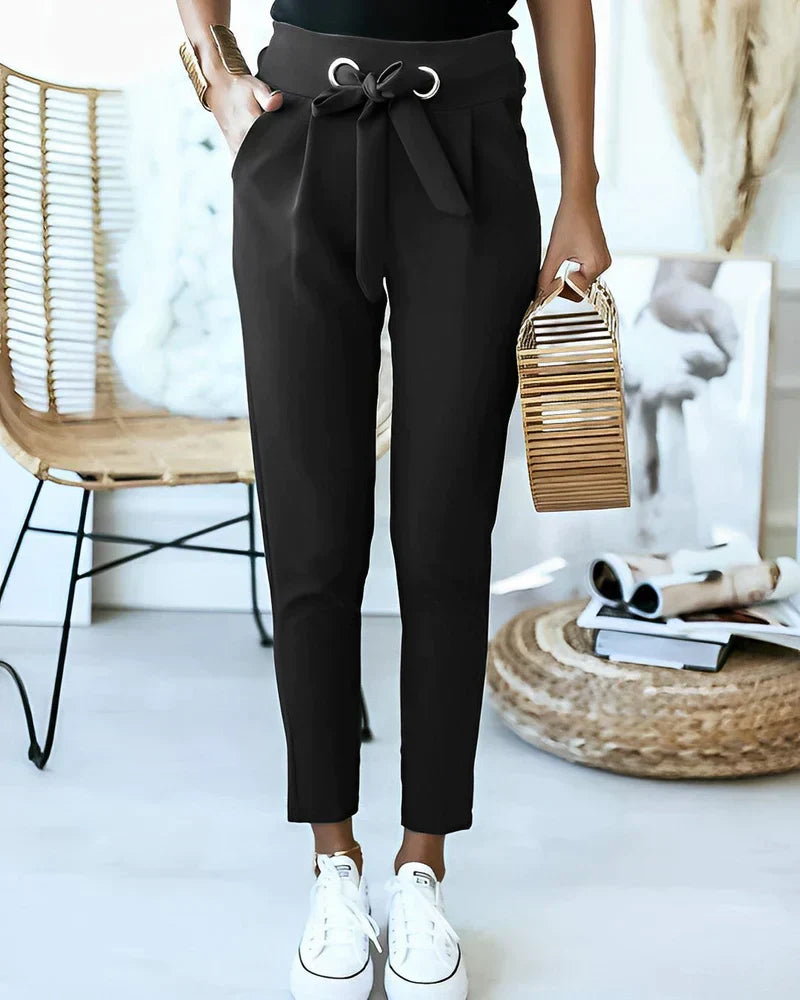 Pantalon slim tailleur pour femmes avec ceinture - Elégant pour le bureau et les journées décontractées
