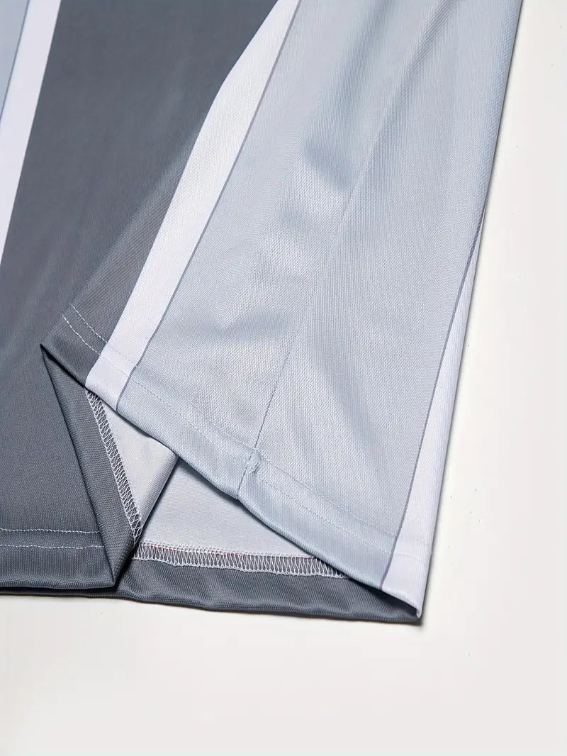Camisole polo pour homme avec corte ajustado, cierre de cremallera, detalle de rayas en contraste y manga corta