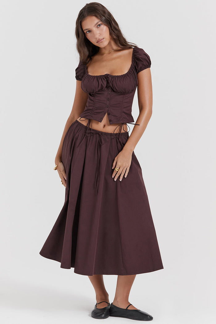 Ensemble élégant de haut et de jupe midi pour femmes, marron foncé, pour un look sophistiqué